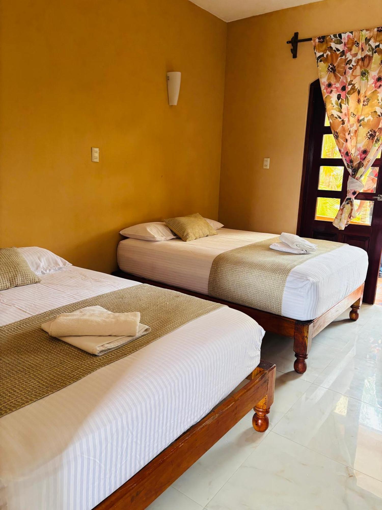 Tuxpan  Hotel Rosa De Los Vientos מראה חיצוני תמונה